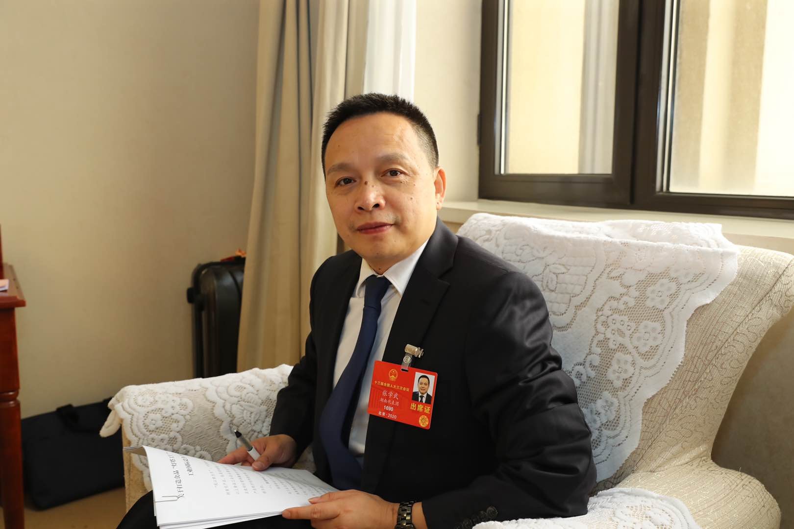 “兩會(huì)”閉幕 奮斗永不謝幕！張學(xué)武代表圓滿(mǎn)完成本次兩會(huì)履職